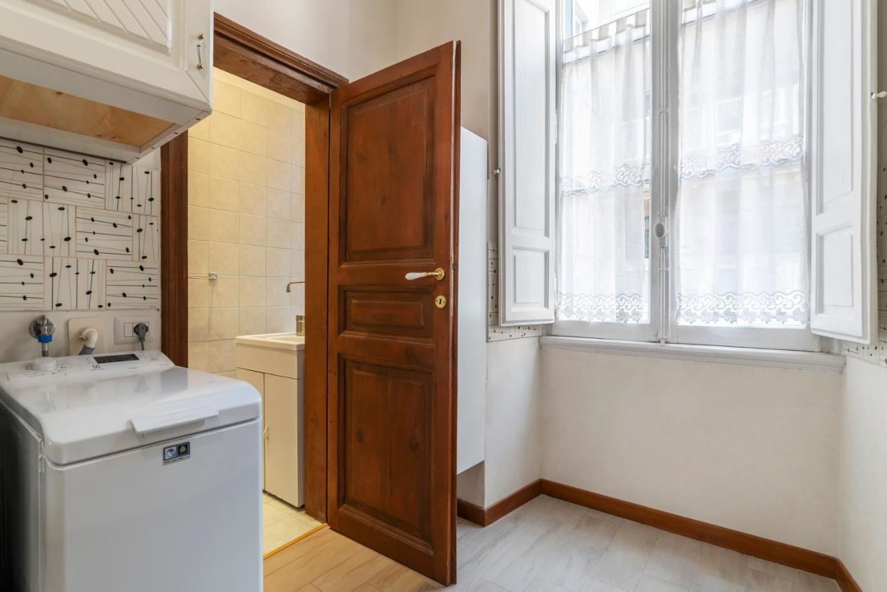 Termini Central And Elegant Apartment Rome Exterior photo